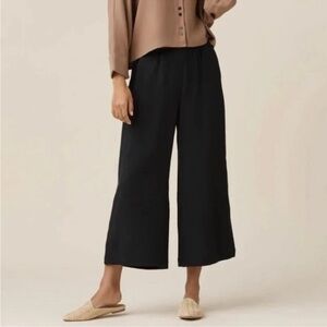 VETTA Capsule Tencel Wide Leg Cropped Pants Black Size M